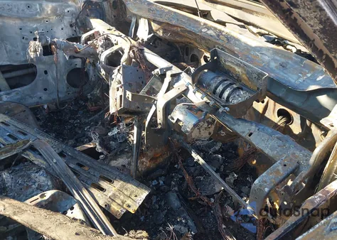 2013 Subaru Legacy 2.5I Limited z USA, uszkodzony, nr VIN 4S3BMCK60D3029325